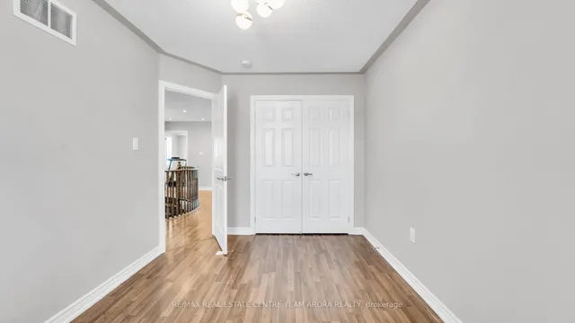 Additional image 28 of 232 Sky Harbour Dr