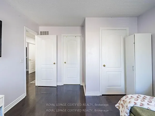 Additional image 35 of 5 Treeline Blvd