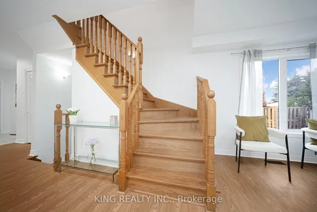 Additional image 24 of 34 Dewridge Crt