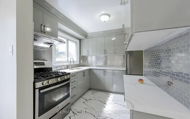 Additional image 12 of 11 Huronia Crt