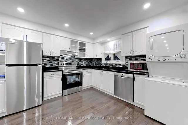 Additional image 5 of 31 Greenleaf Cres