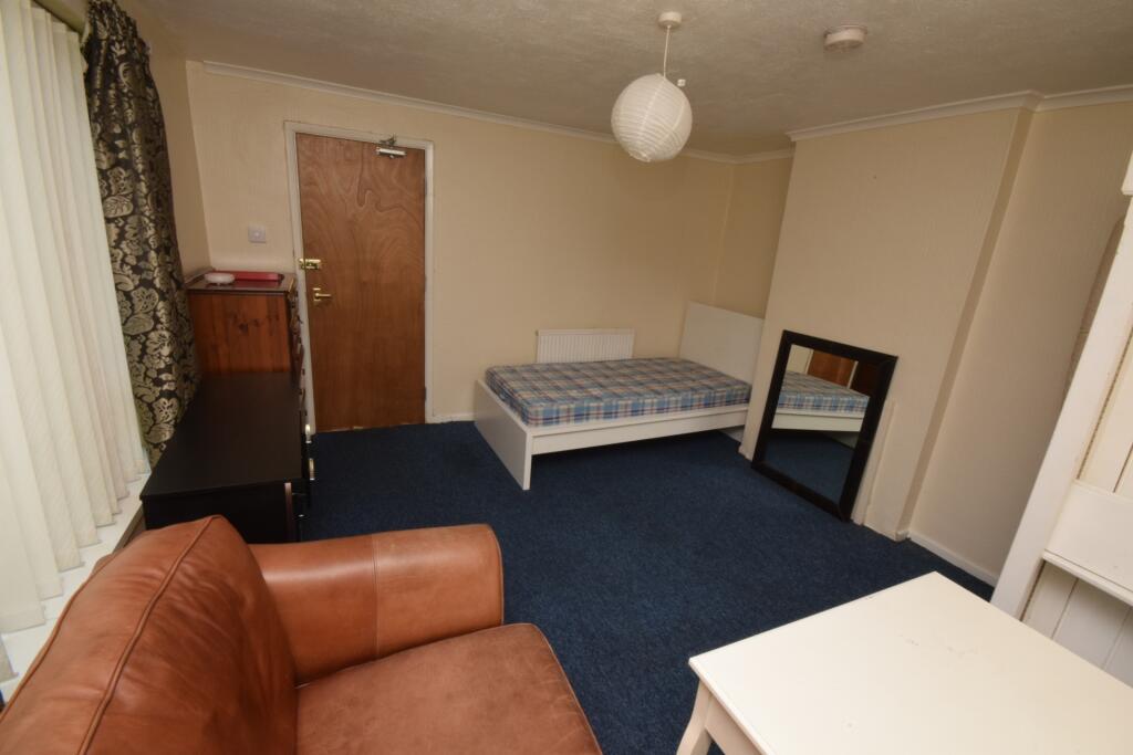 Additional image 10 of Redhall Drive, Hatfield, AL10