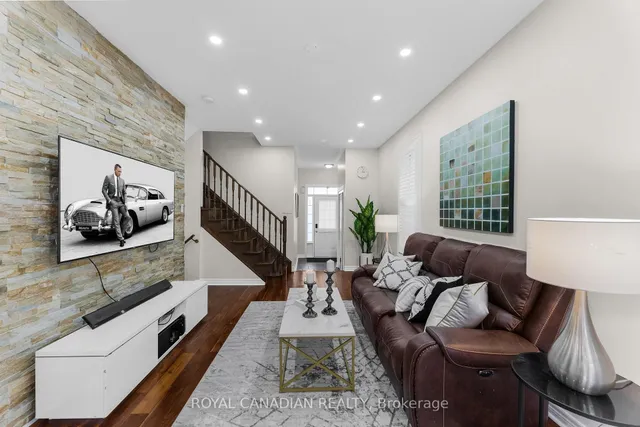 Additional image 9 of 4699 Centretown Way