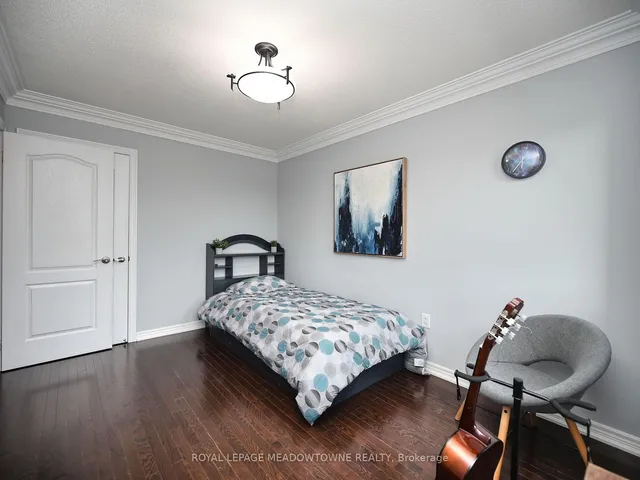 Additional image 35 of 2378 Wasaga Dr