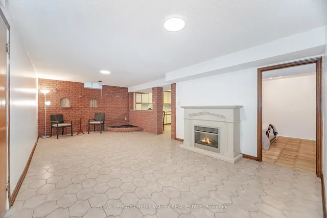 Additional image 28 of 40 Finsbury Dr