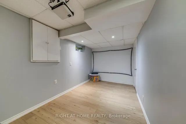 Additional image 40 of 132 Ashton Cres
