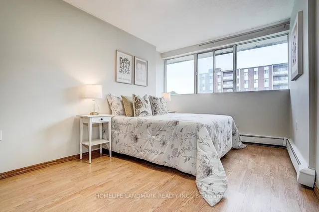 Additional image 32 of 1624 Bloor St Unit 65