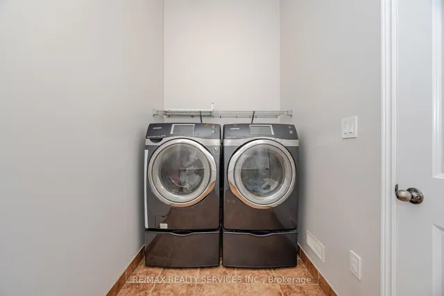 Additional image 44 of 232 Sussexvale Dr