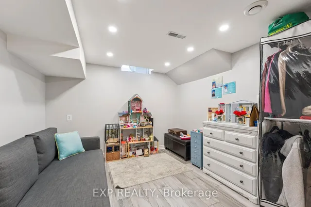 Additional image 31 of 29 Driftwood Cres