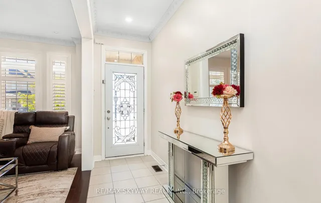 Additional image 7 of 87 Villadowns Tr