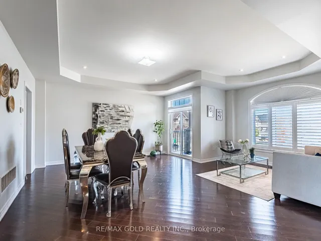 Additional image 5 of 62 Masken Circ