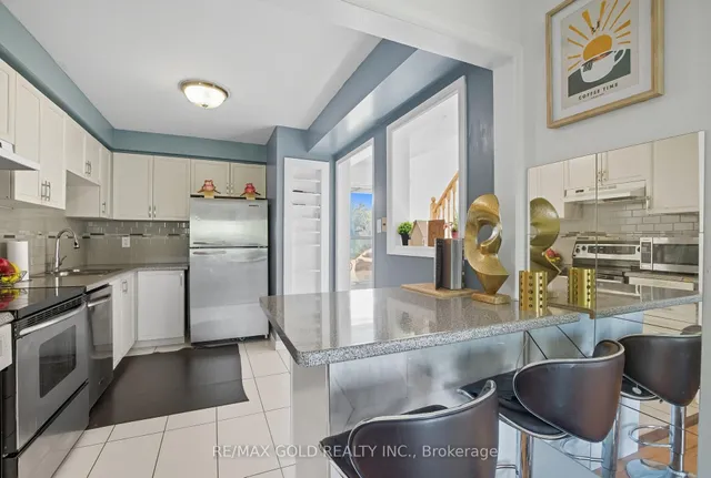 Additional image 9 of 26 Wickstead Crt