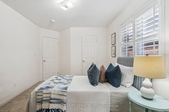 Additional image 30 of 237 Valleyway Dr