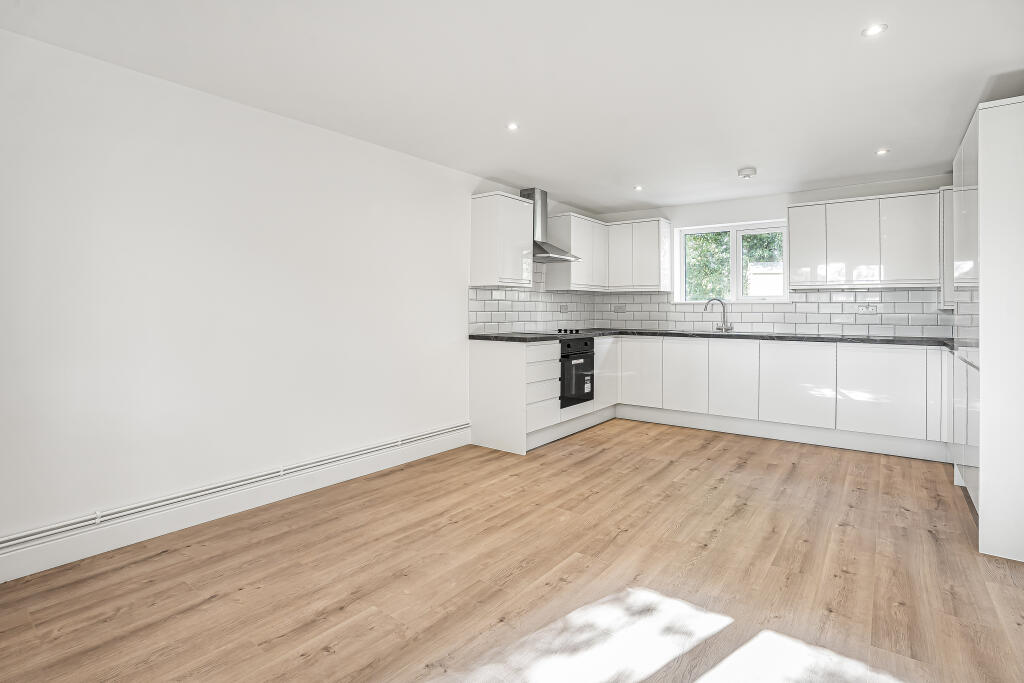 Additional image 13 of Swallow Lane, St Albans, AL1