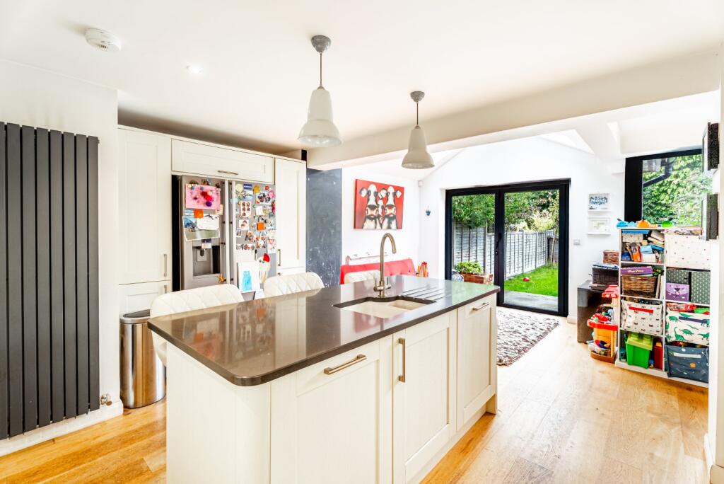 Additional image 4 of Eaton Road, St. Albans, Hertfordshire, AL1