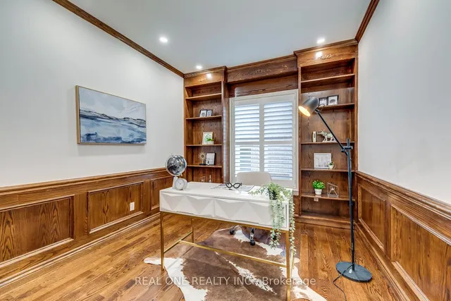 Additional image 20 of 1601 Bayshire Dr