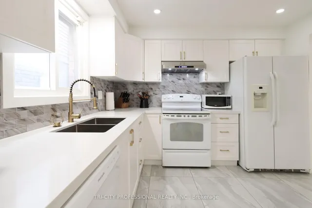 Additional image 11 of 16 Mangrove Rd