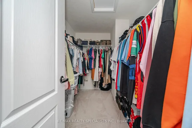 Additional image 30 of 14 Fryent St