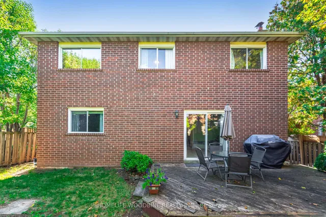 Additional image 50 of 1431 Harmsworth Sq