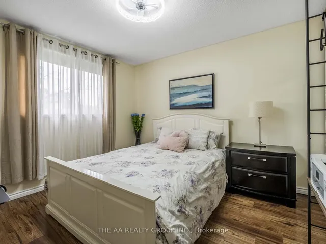 Additional image 18 of 33 Guildford Cres Unit 33