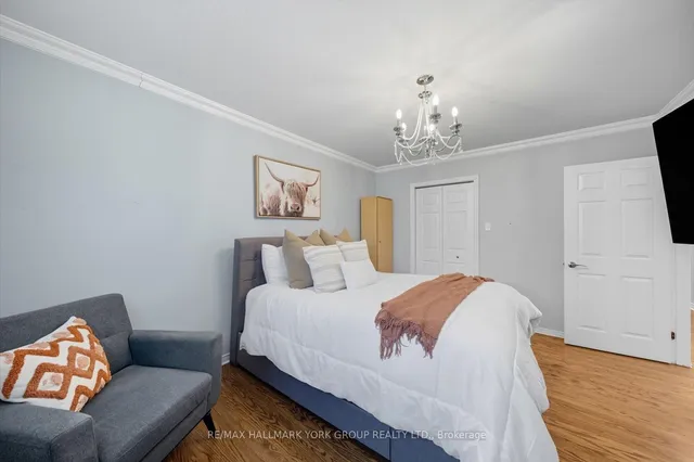 Additional image 26 of 27 Bromley Cres