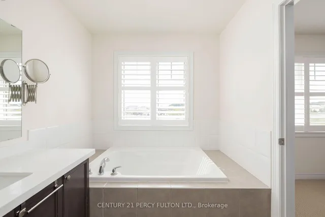 Additional image 24 of 202 Sky Harbour Dr