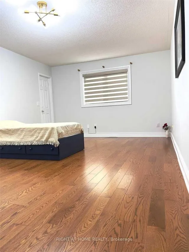 Additional image 15 of 5936 Candlebrook Crt