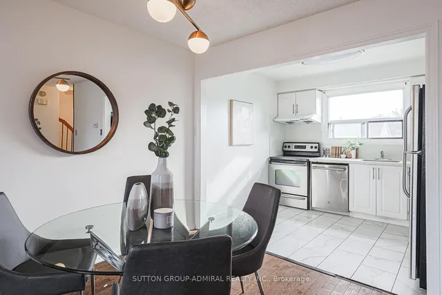 Additional image 12 of 38 Macassa Crt