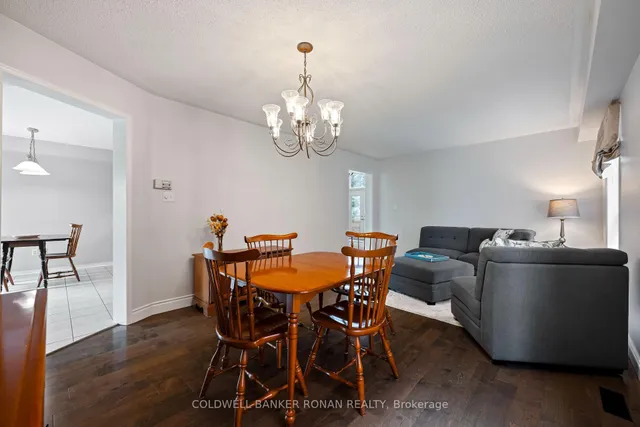 Additional image 29 of 44 Baccarat Cres