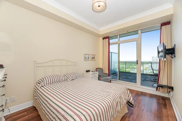 Additional image 23 of 100 John St Unit 2601