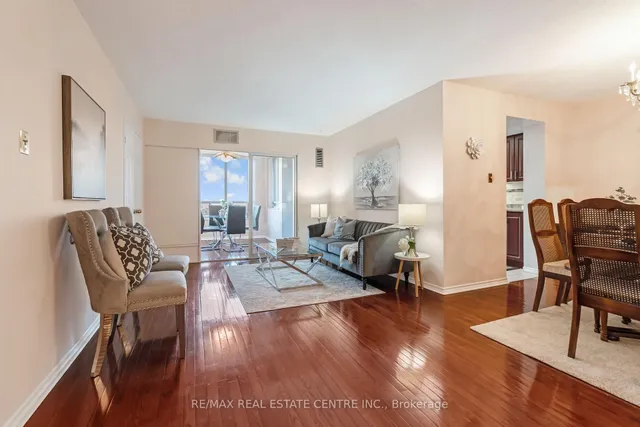 Additional image 9 of 20 Cherrytree Dr Unit 802