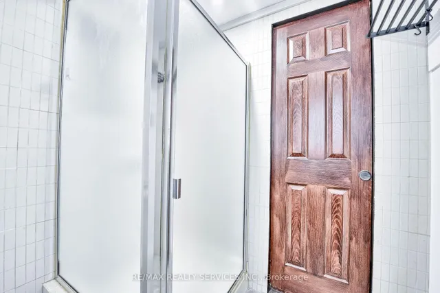 Additional image 43 of 23 Windermere Crt