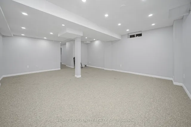 Additional image 42 of 56 Cadillac Cres