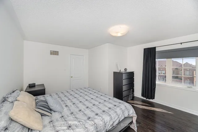 Additional image 29 of 2 Shiraz Dr Unit 114