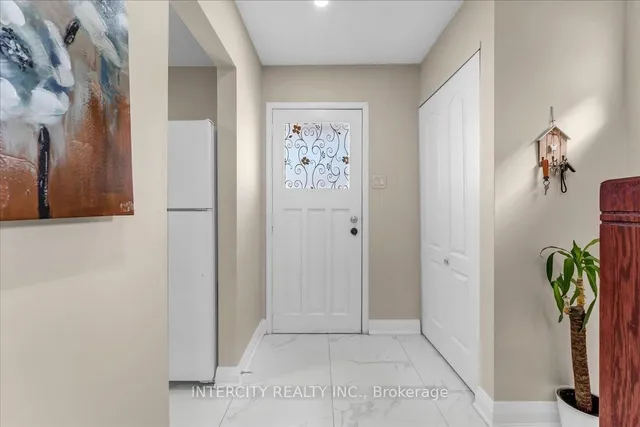 Additional image 6 of 6 Hedley Crt