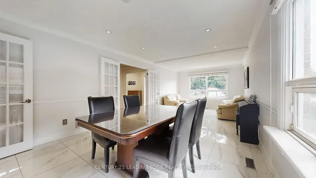 Additional image 5 of 10 VIVALDI Cres