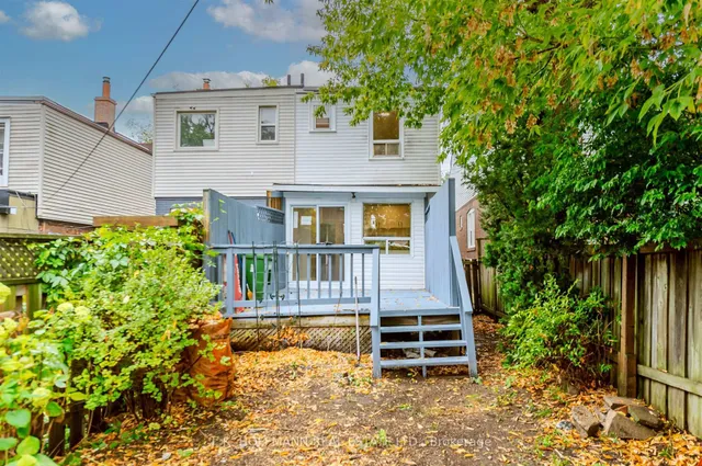 Additional image 31 of 33 Darrell Ave