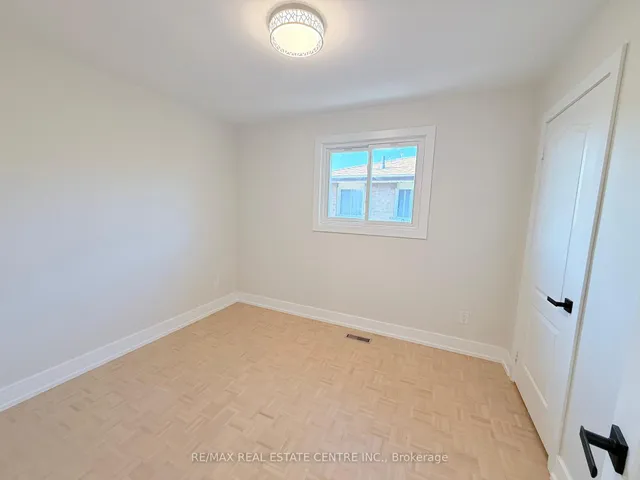 Additional image 17 of 1215 Larny Crt