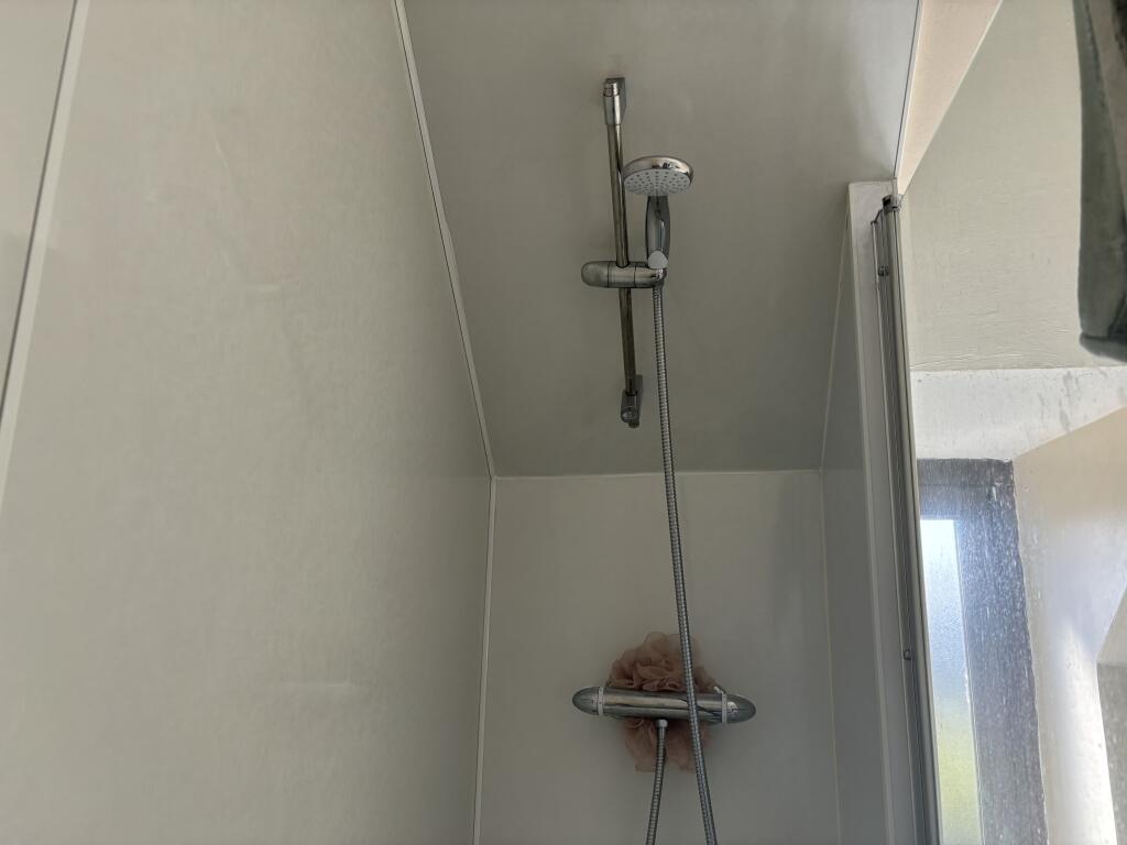 Additional image 10 of Flat F 113 Longate