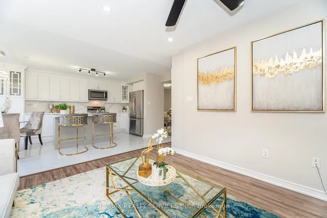 Additional image 20 of 3 Napoleon Cres