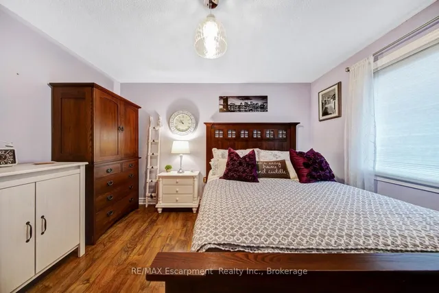 Additional image 30 of 2029 Banbury Cres