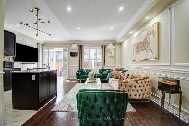 Additional image 12 of 25 Padbury Tr