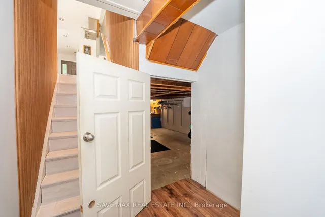 Additional image 35 of 93 Archdekin Dr