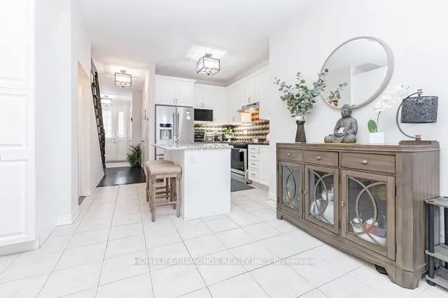 Additional image 8 of 4 FOLIAGE Dr