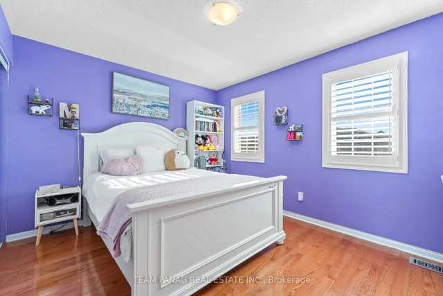Additional image 23 of 22 Coachlight Cres