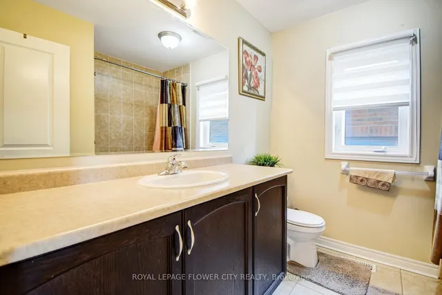 Additional image 29 of 25 Padbury Tr