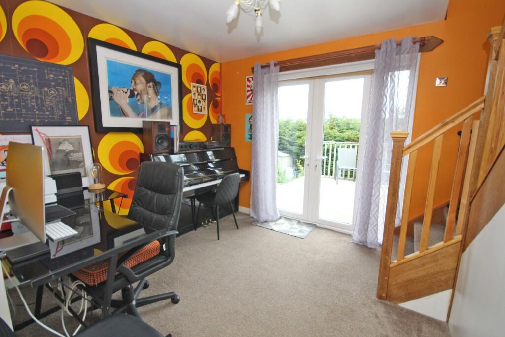 Additional image 11 of 19 Ogilvie Park, AB56