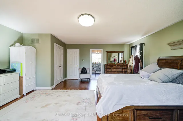 Additional image 37 of 2193 Meadowland Dr