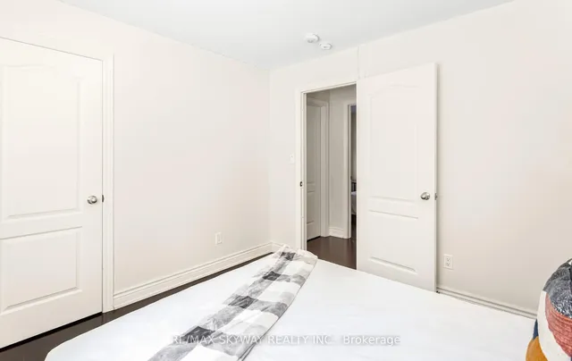 Additional image 45 of 87 Villadowns Tr