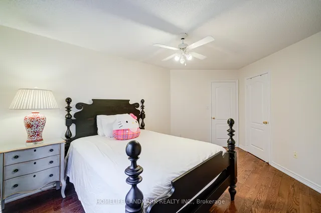 Additional image 14 of 1388 Pinery Cres